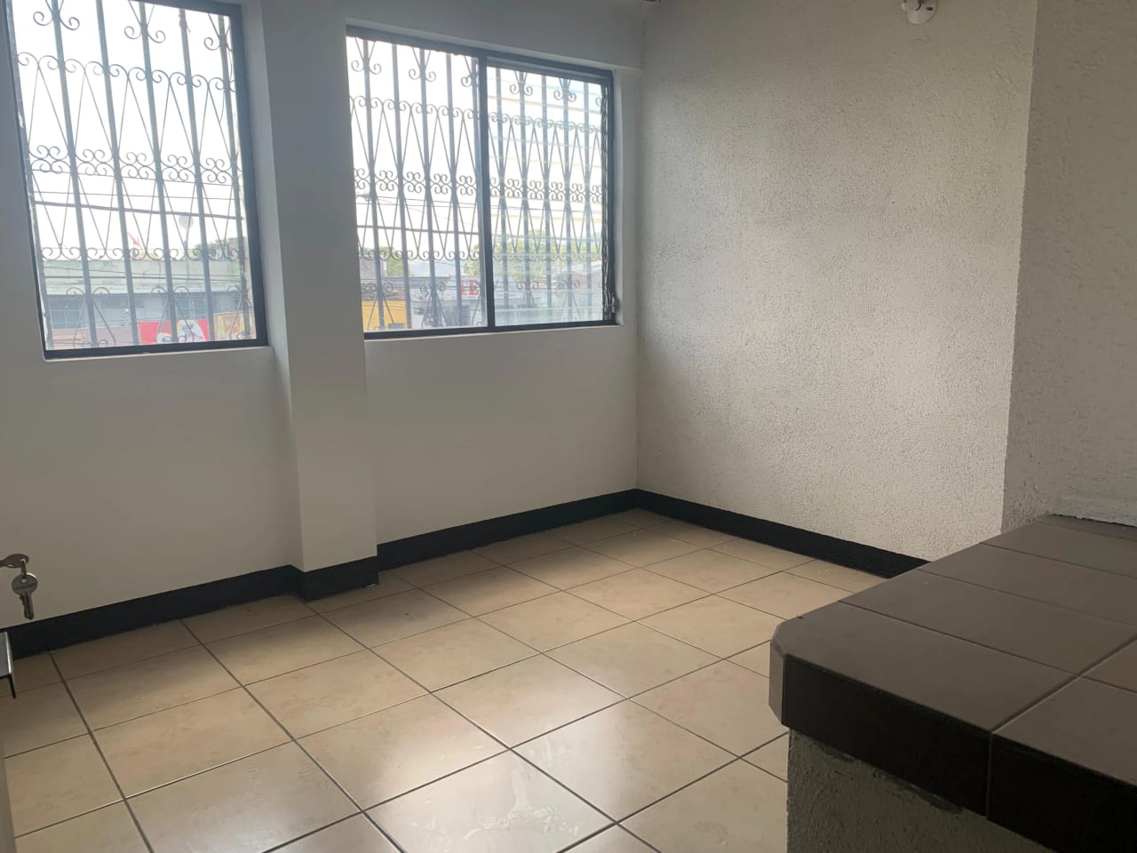 VENDO INMUEBLE DE USO MIXTO EN CALLE PRINCIPAL, CALLE MARTI ZONA 6 — Casa en Venta en Zona 2, Guatemala, Ciudad — foto 10 de 16