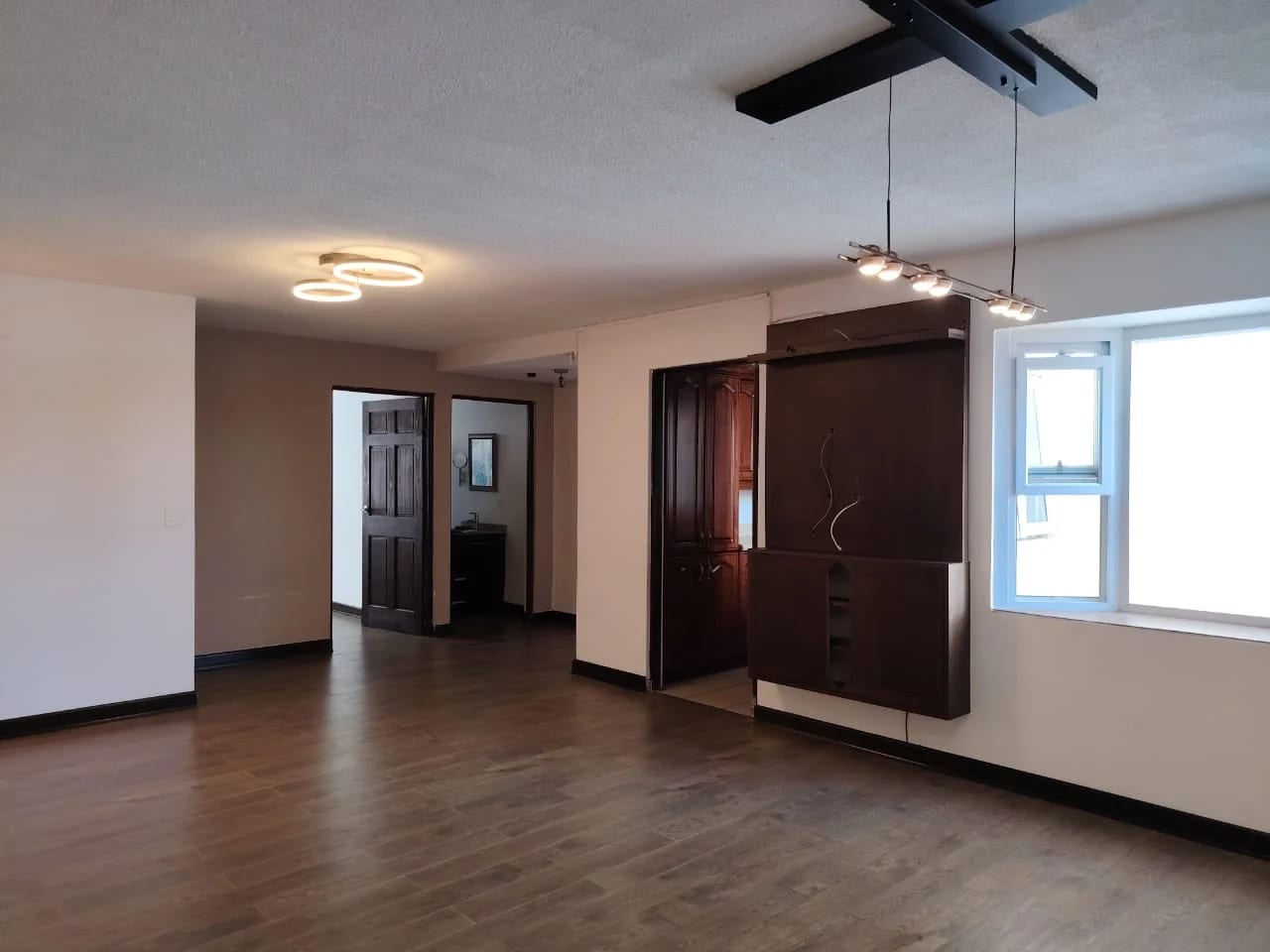 VENDO APARTAMENTO EN ZONA 11 — Casa en Venta en Zona 11, Guatemala, Ciudad — foto 1 de 13