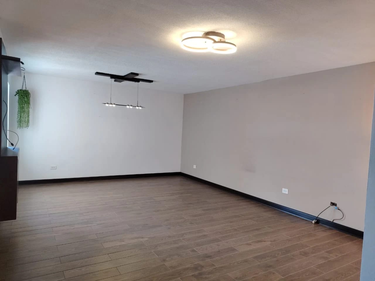 VENDO APARTAMENTO EN ZONA 11 — Casa en Venta en Zona 11, Guatemala, Ciudad — foto 3 de 13