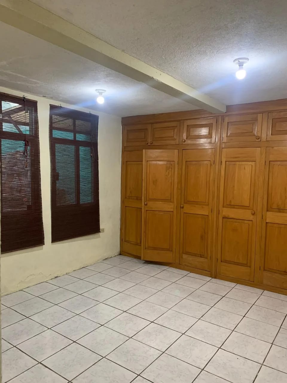 VENDO CASA EN RESIDENCIAL VALLE DE LA MARIPOSA, AMATITLÁN. — Casa en Venta en Amatitlán, Guatemala, Ciudad — foto 6 de 17