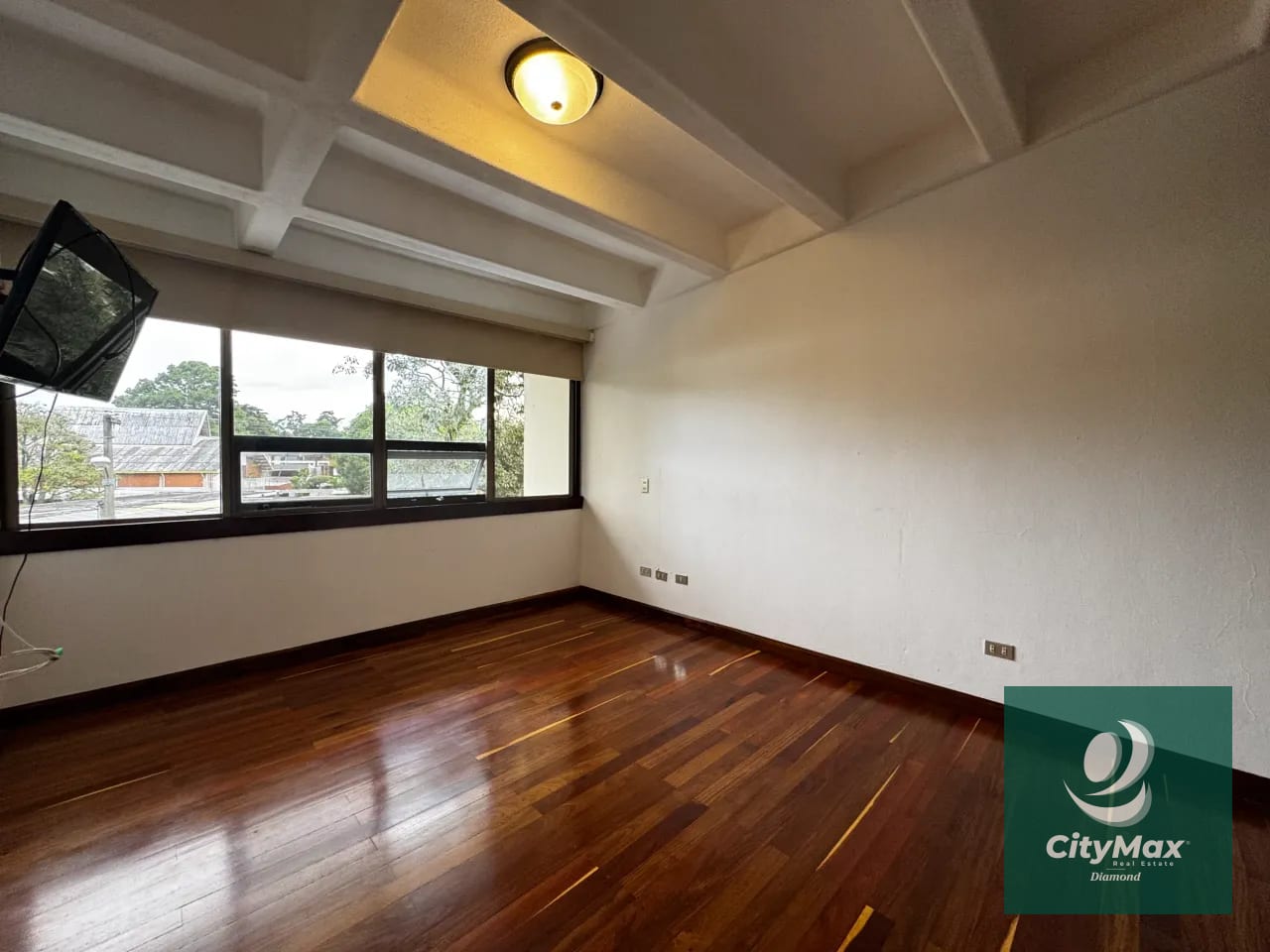 Casa en Venta en Zona 10 entorno Las Margaritas — Casa en Venta en Zona 10, Guatemala, Ciudad — foto 14 de 15