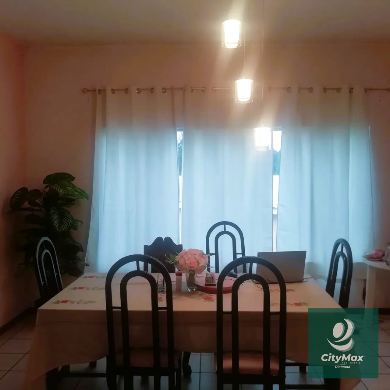 Casa en Venta en Condominio Residencial Terravista entrada a Olmeca — Casa en Venta en Terravista, Carretera a El Salvador, Guatemala, Ciudad — foto 3 de 16