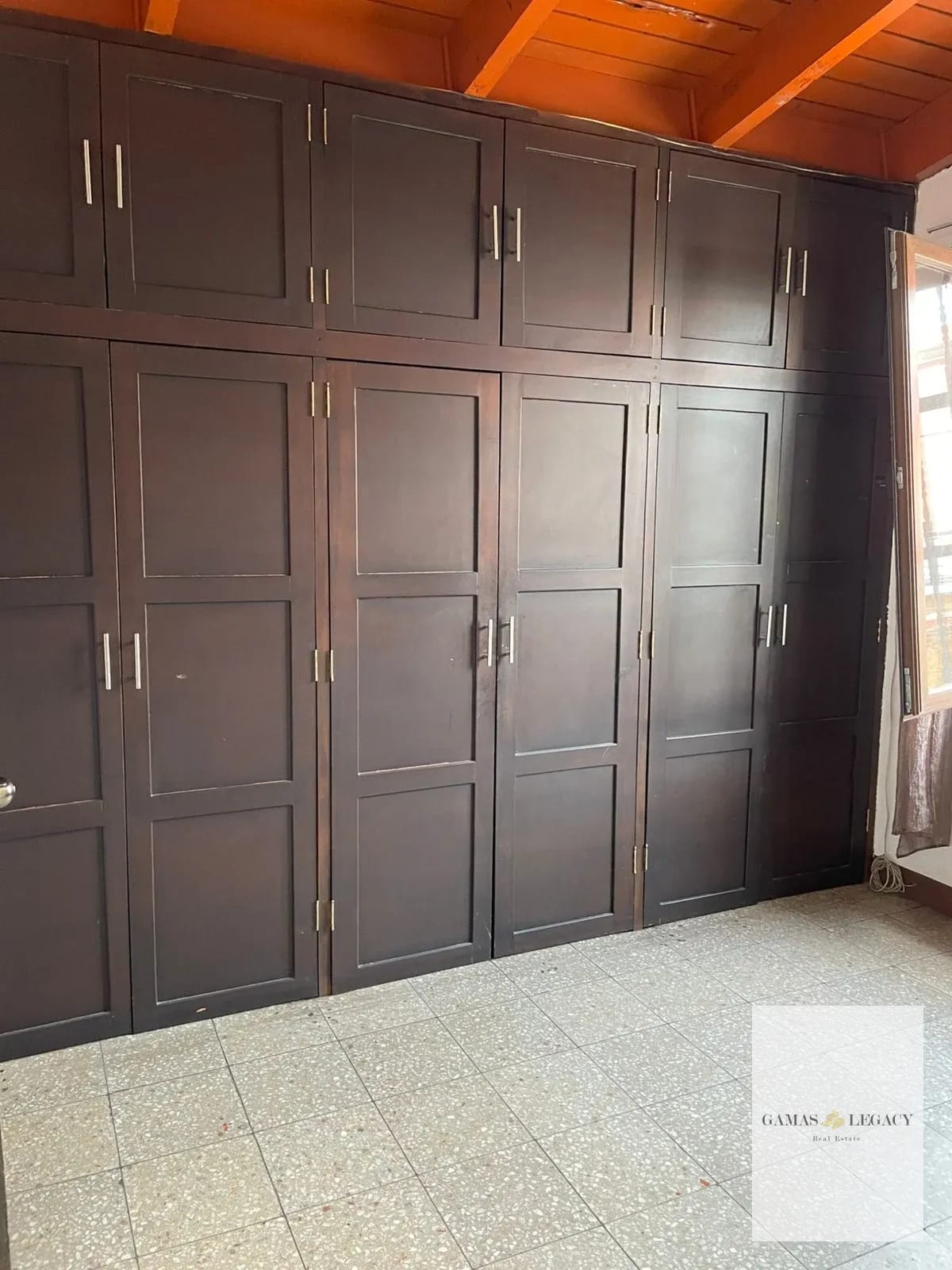CASA EN RENTA | USO VIVIENDA U OFICINA | ZONA 10 — Casa en Alquiler en Zona 10, Guatemala, Ciudad — foto 8 de 9