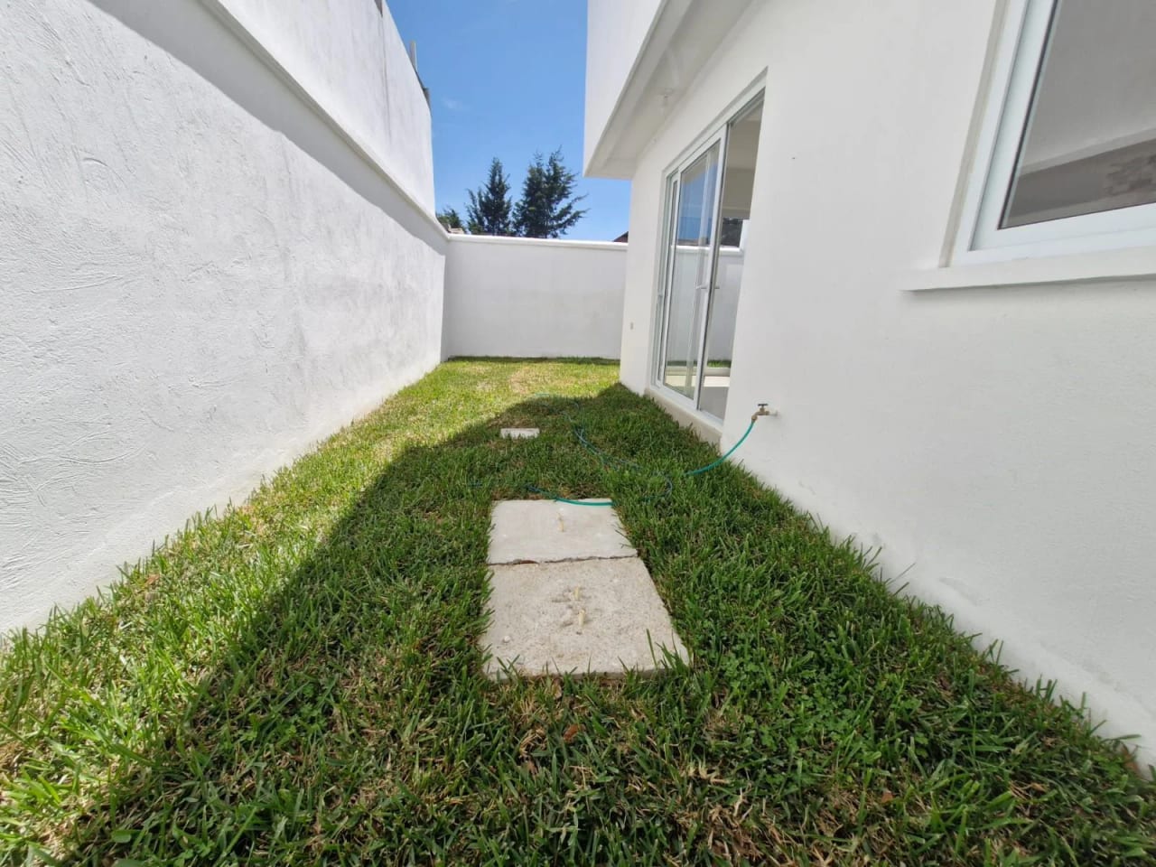 VENDO CASA VILLAS DE PICASO FRAIJANES REF.6915 *232M2, 3 HAB, 3.5 BAÑOS, 2 PARQUEOS, PATIO, Q.1,490K* — Casa en Venta en Carretera a El Salvador, Guatemala, Ciudad — foto 7 de 7