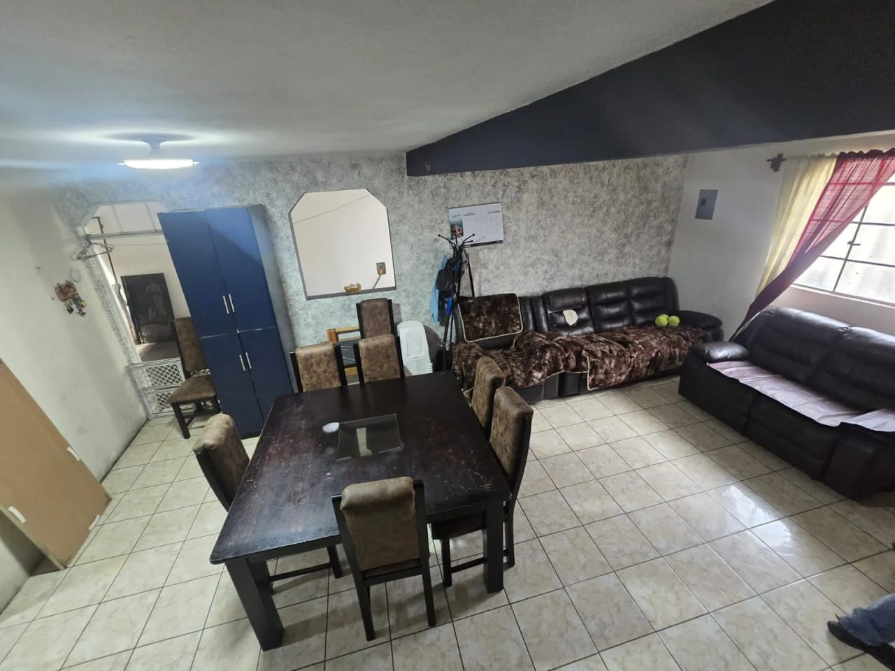 VENDO CASA ZONA 1 MUY CERCA MERCADO SAN MARTIN REF.6921 — Casa en Venta en Zona 1, Guatemala, Ciudad — foto 1 de 12
