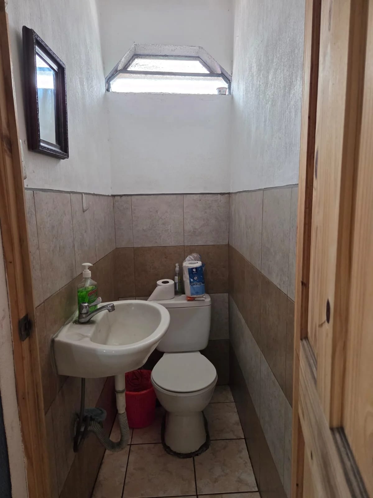 VENDO CASA ZONA 1 MUY CERCA MERCADO SAN MARTIN REF.6921 — Casa en Venta en Zona 1, Guatemala, Ciudad — foto 11 de 12
