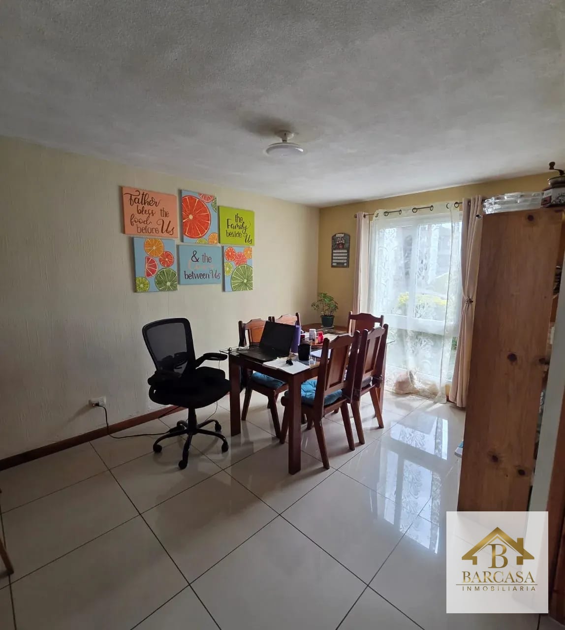 Se vende casa en Arrazola Country club km 16.5 CAES, entrada a Olmeca, Carretera a lo de Dieguez. 4 habitaciones mas estudio. — Casa en Venta en Arrazola Country Club, Carretera a El Salvador, Guatemala, Ciudad — foto 3 de 13