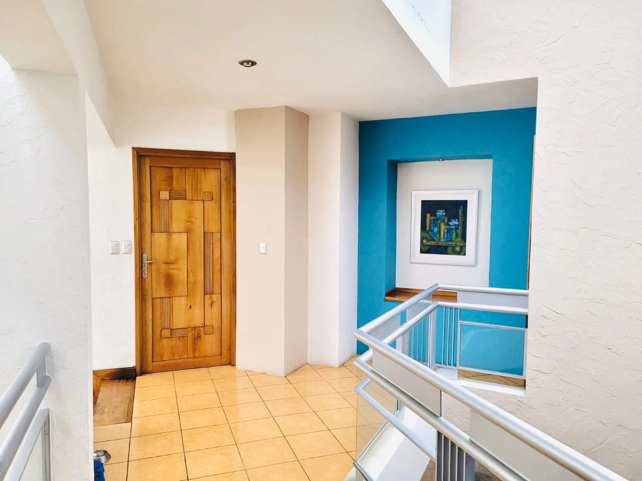 Hermosa casa con jardín, en km 19.5 a San José Pinula Condominio Los Manantiales. — Casa en Venta en San José Pinula, Guatemala, Ciudad — foto 12 de 16