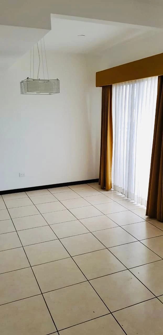 Casa de 4 dormitorios en venta en VH4 Vistas de San Isidro Zona 16 — Casa en Venta en Zona 16, Guatemala, Ciudad — foto 3 de 14