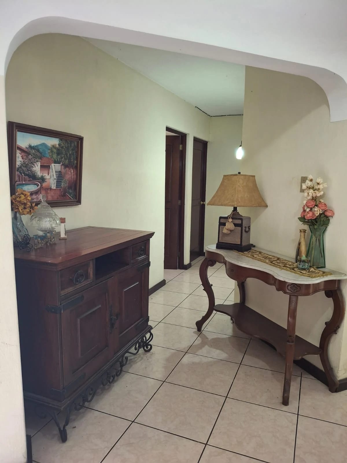 CASA EN VENTA EN RESIDENCIALES SAN MIGUEL FRENTE A LA ENTRADA DE OLMECA CARRETERA A EL SALVADOR — Casa en Venta en Fraijanes, Carretera a El Salvador, Guatemala, Ciudad — foto 6 de 12