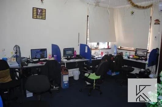 Casa de 1 nivel en Renta en Zona 10 Guatemala | Ideal para Oficinas, Clínicas o Centro Corporativo — Casa en Alquiler en Zona 10, Guatemala, Ciudad — foto 7 de 9