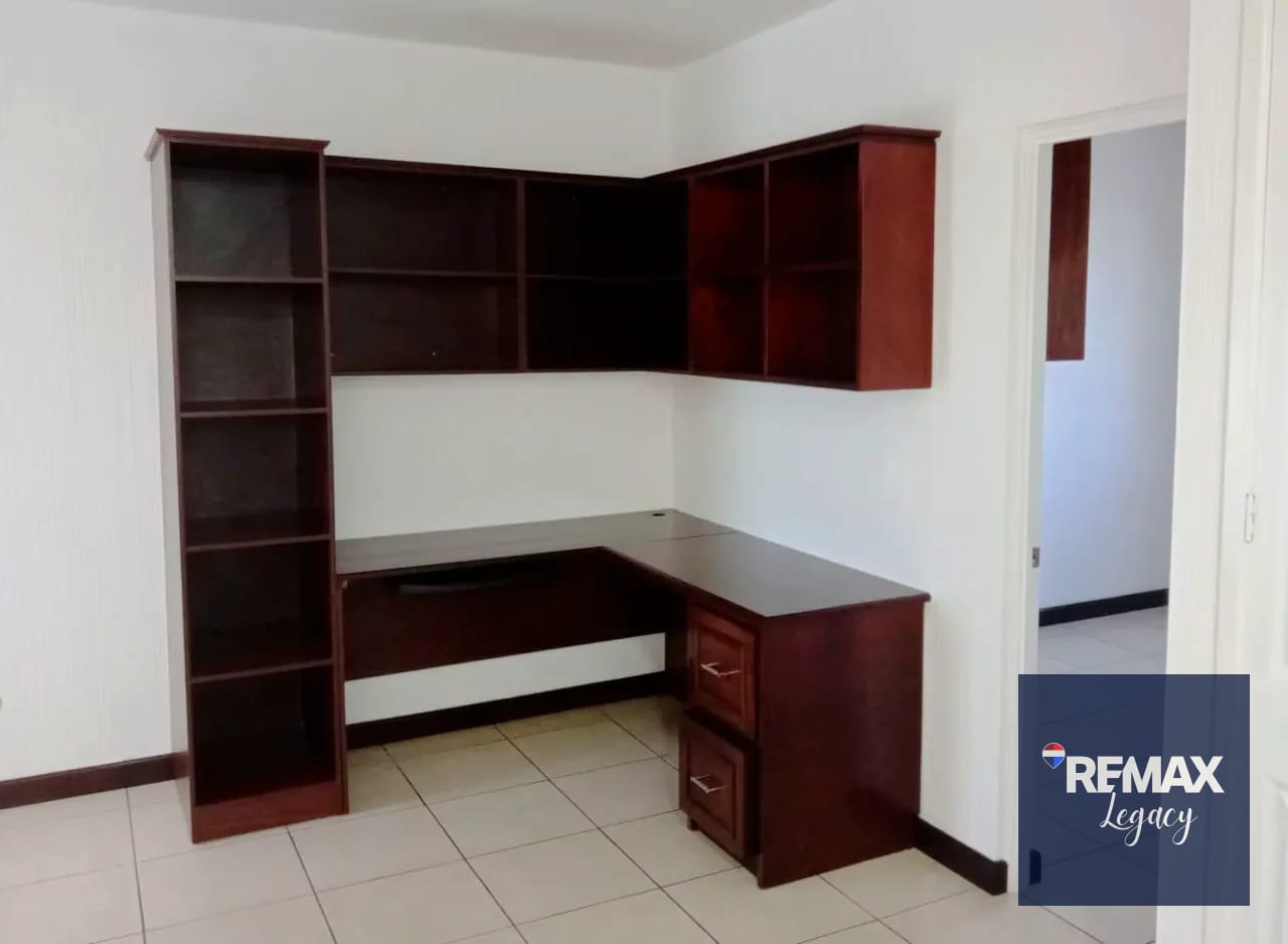 Casa Venta | Portal de San Isidro | zona 16 — Casa en Venta en San Isidro, Zona 16, Guatemala, Ciudad — foto 7 de 8