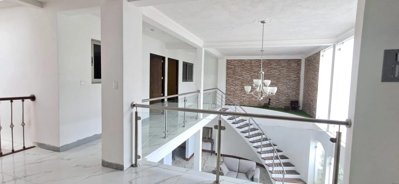 Venta Casa, Vistas de Florencia, Santa Lucía Milpas Altas, Sacatepéquez — Casa en Venta en Santa Lucía Milpas Altas, Sacatepéquez — foto 3 de 11
