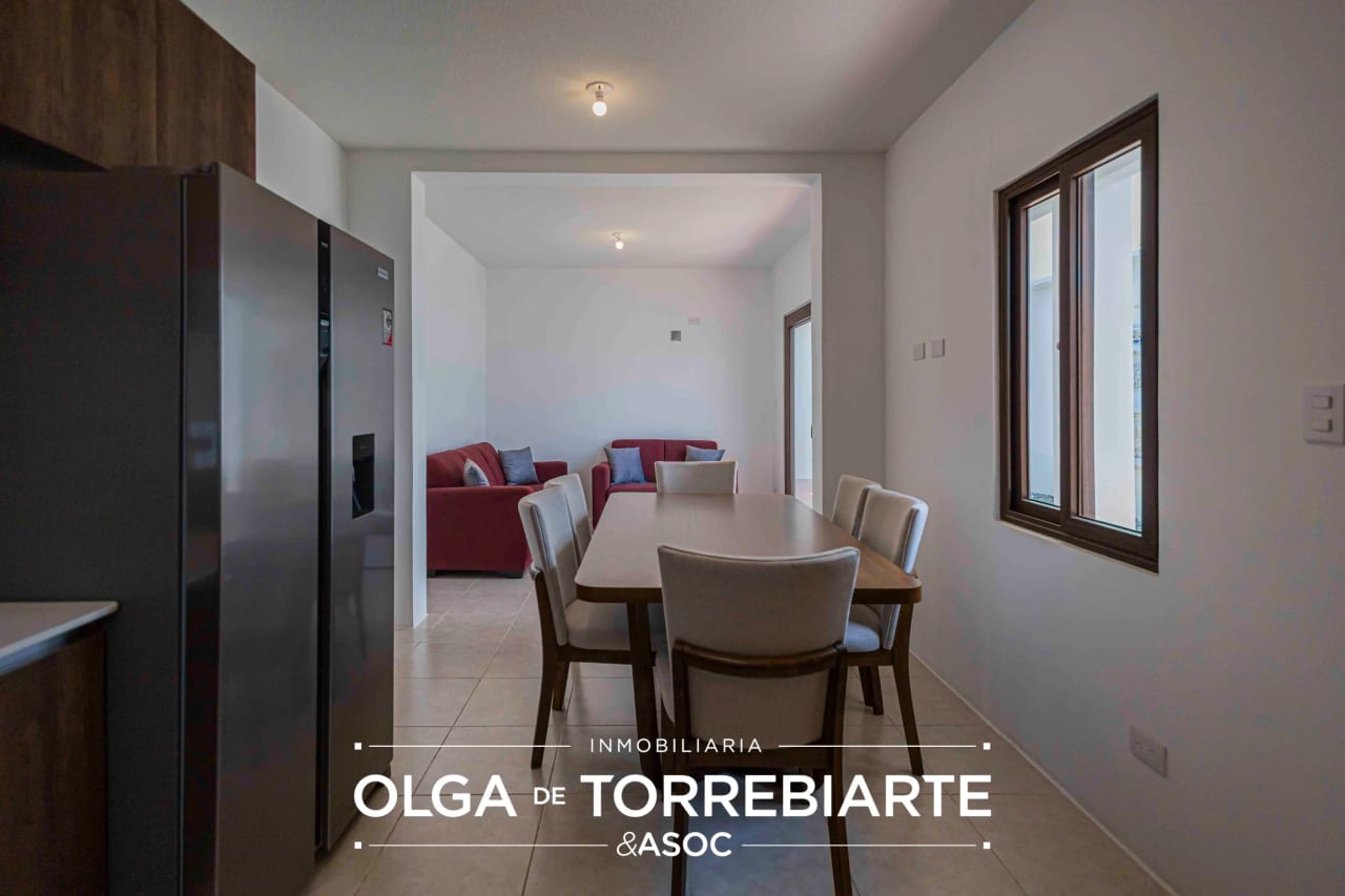 Casa en Condominio Paseo San Lorenzo — Casa en Alquiler en Ciudad Vieja, Sacatepéquez — foto 4 de 16