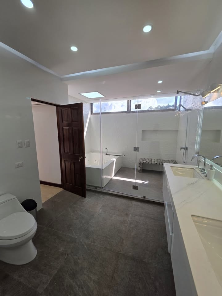 CASA VILAVERDE II — Casa en Venta en Vila Verde II, Carretera a El Salvador, Guatemala, Ciudad — foto 9 de 10