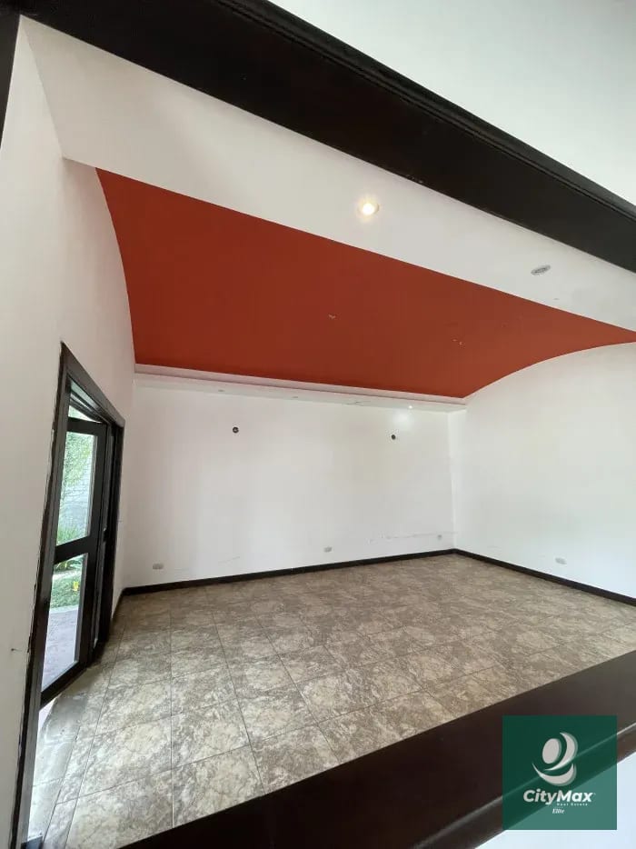 CASA EN VENTA Y/O RENTA - CARRETERA A EL SALVADOR — Casa en Venta en Carretera a El Salvador, Guatemala, Ciudad — foto 9 de 16