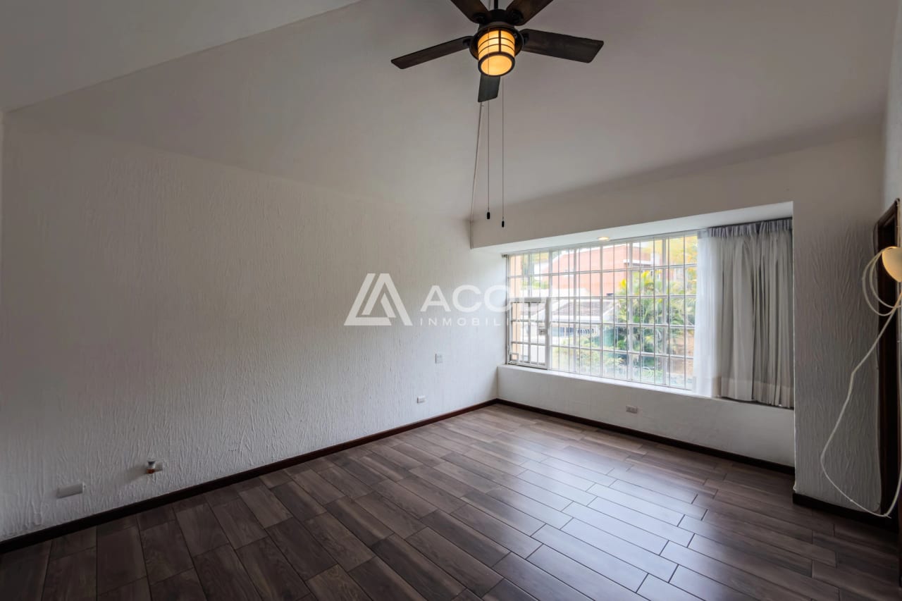 Casa en Zona 13 — Casa en Alquiler en Zona 13, Guatemala, Ciudad — foto 6 de 11