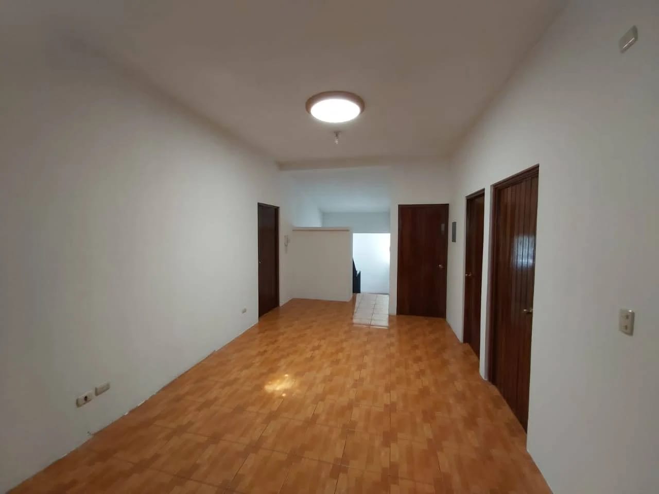 Casa en Los Pinos, Zona 7 de Mixco — Casa en Venta en Zona 7 Mixco, Guatemala, Ciudad — foto 7 de 8
