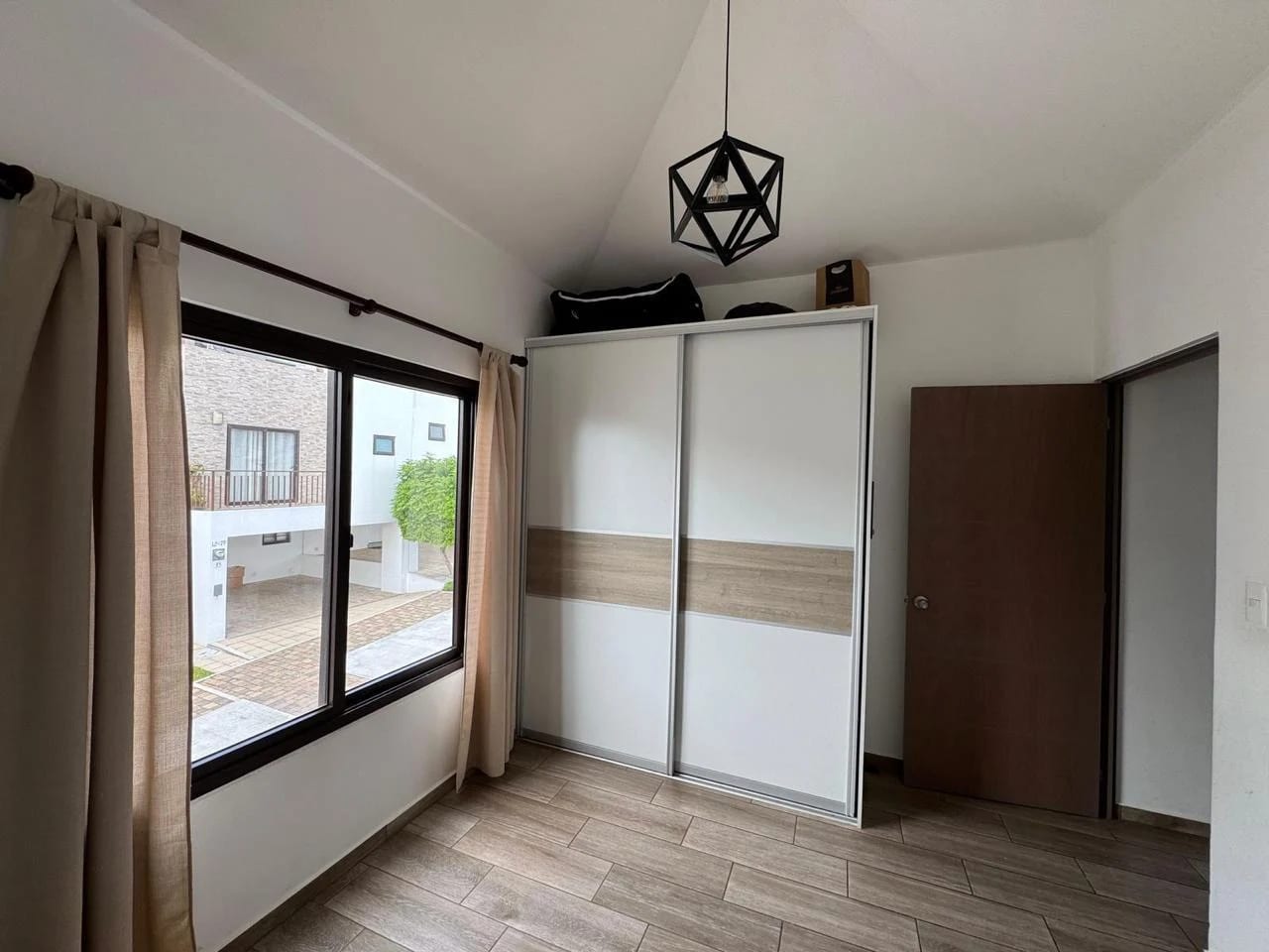 Casa en Hacienda de Las Flores, Zona 2 de Villa Nueva — Casa en Venta en Villa Nueva, Guatemala, Ciudad — foto 6 de 11