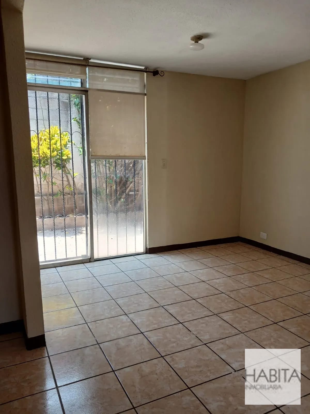 Casa en Alquiler en Colinas de Monte María Sur, Villa Nueva — Casa en Alquiler en Villa Nueva, Guatemala, Ciudad — foto 8 de 10