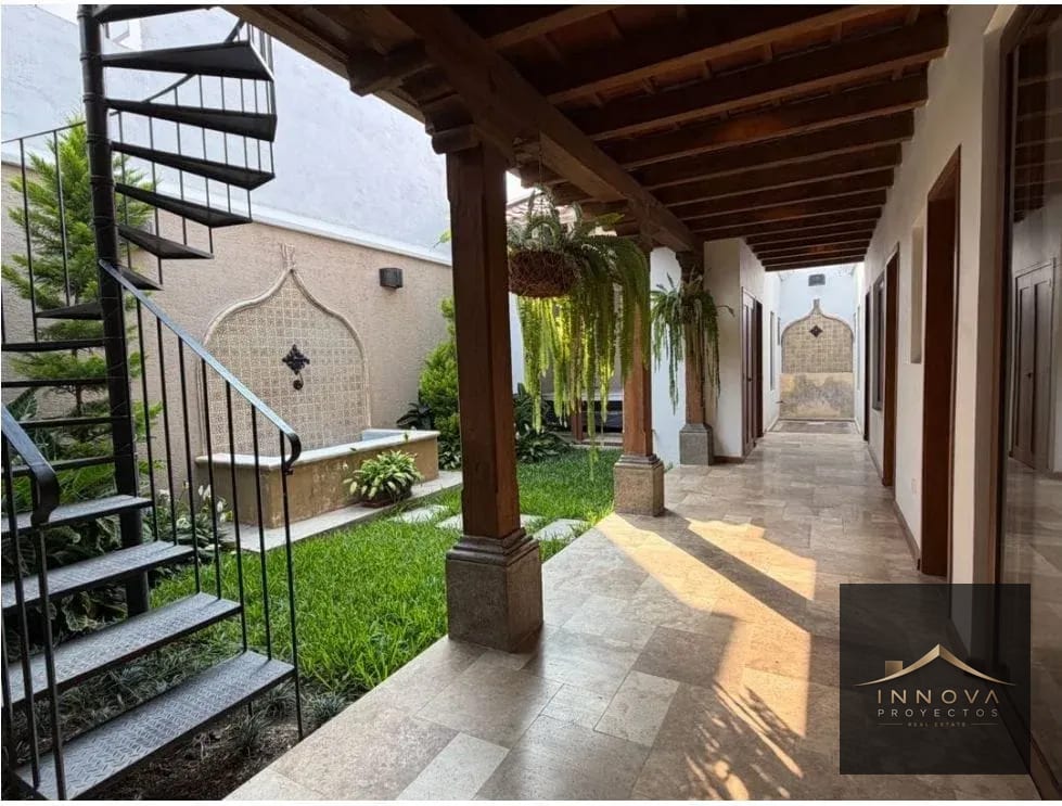 Casa en renta en antigua guatemala — Casa en Alquiler en Antigua, Sacatepéquez — foto 1 de 6
