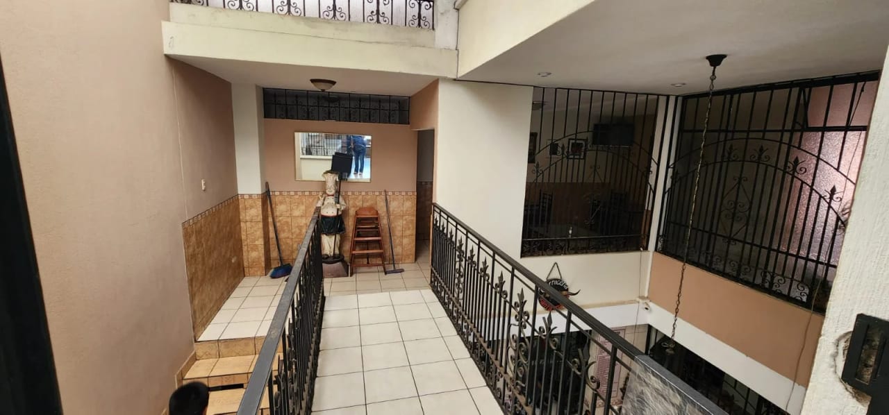 CASA EN ZONA 1 GERONA, EN VENTA !! — Casa en Venta en Barrio Gerona, Zona 1, Guatemala, Ciudad — foto 5 de 15