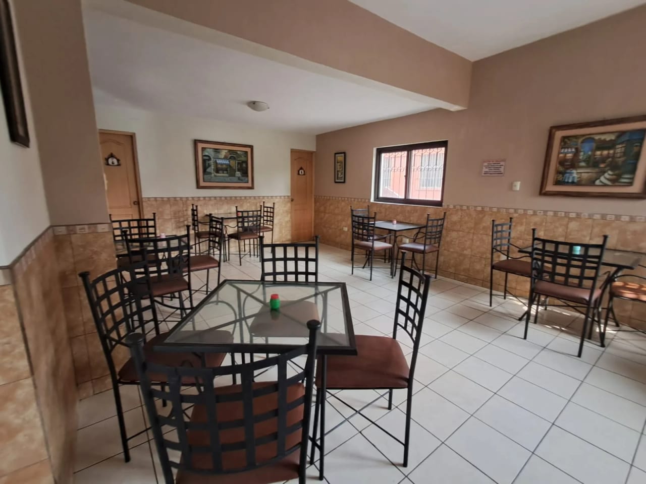CASA EN ZONA 1 GERONA, EN VENTA !! — Casa en Venta en Barrio Gerona, Zona 1, Guatemala, Ciudad — foto 6 de 15