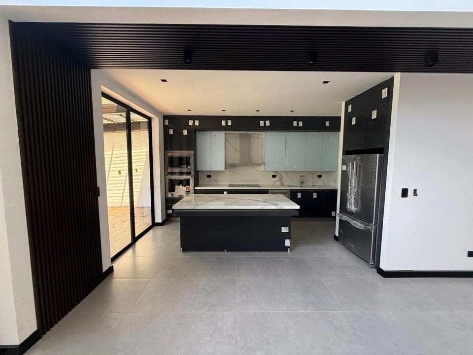 VENDO CASA NUEVA EN CARRETERA A EL SALVADOR KM 18.5 EL TAJÍN — Casa en Venta en El Tajin, Carretera a El Salvador, Guatemala, Ciudad — foto 7 de 17