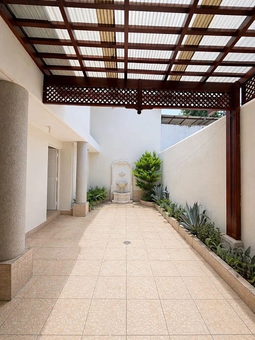 Venta de casa en Zona 02 El Zapote dentro de condominio con 4 dormitorios. — Casa en Venta en El Zapote, Zona 2, Guatemala, Ciudad — foto 7 de 15