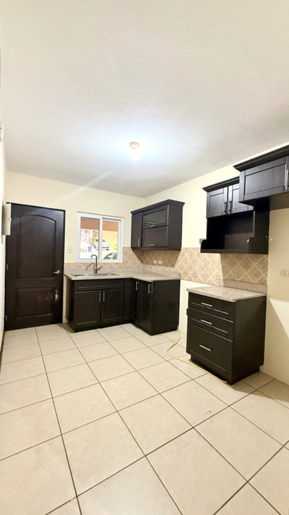 Casa en venta Cañadas del Encinal zona 07 de Mixco — Casa en Venta en El Encinal, Zona 7 Mixco, Guatemala, Ciudad — foto 4 de 17