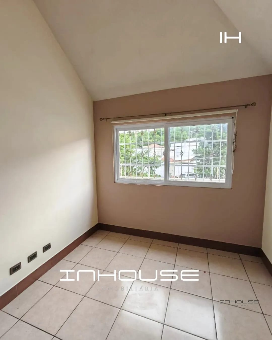 CASA EN VENTA EN ZONA 16 HACIENDA REAL — Casa en Venta en Hacienda Real, Zona 16, Guatemala, Ciudad — foto 7 de 10