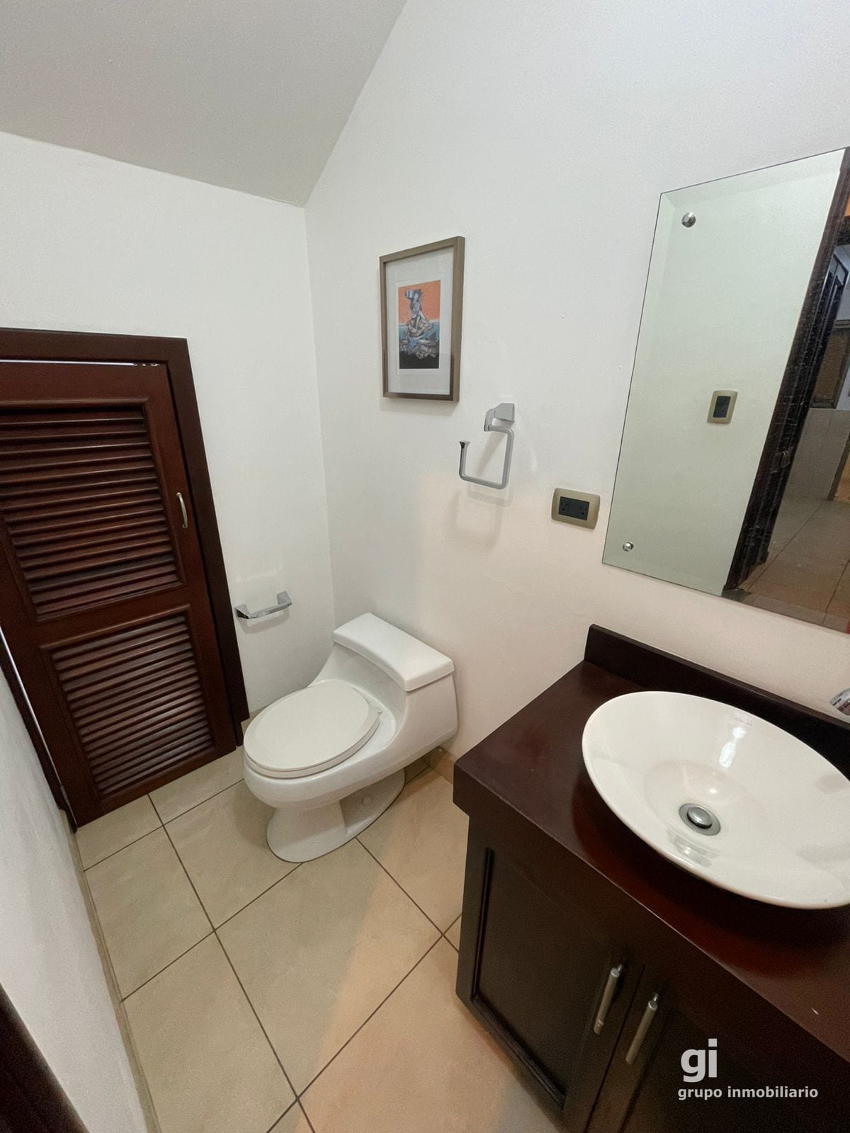 Casa en Venta en Condominio Exclusivo Zona 10 — Casa en Venta en Zona 10, Guatemala, Ciudad — foto 8 de 8