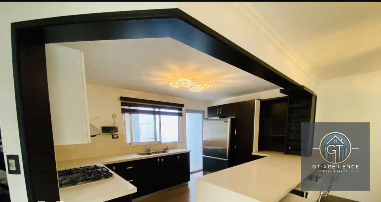 Linda y amplia casa en Condominio Windsor zona 8 San Cristobal — Casa en Venta en Zona 8 Mixco, Guatemala, Ciudad — foto 5 de 12