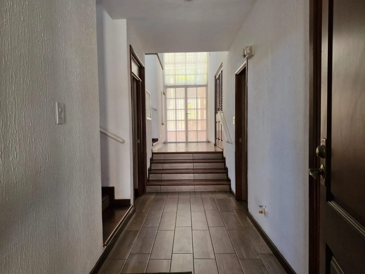 Casa en Renta, Elgin zona 14 — Casa en Alquiler en Zona 14, Guatemala, Ciudad — foto 3 de 15