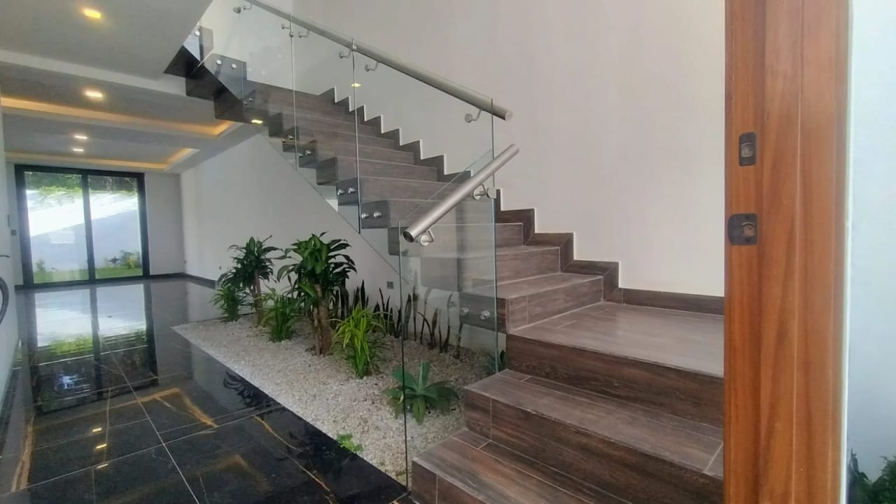 Vendo Casa CAES Km 25 Carretera a Santa Elena Barillas — Casa en Venta en Santa Elena Barillas, Guatemala, Ciudad — foto 3 de 8