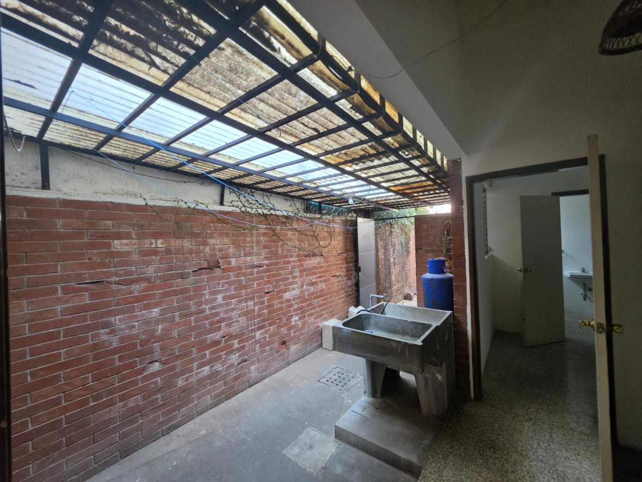 Casa Un Nivel en Venta Zona 16 cod.CC36441 — Casa en Venta en Zona 16, Guatemala, Ciudad — foto 6 de 6
