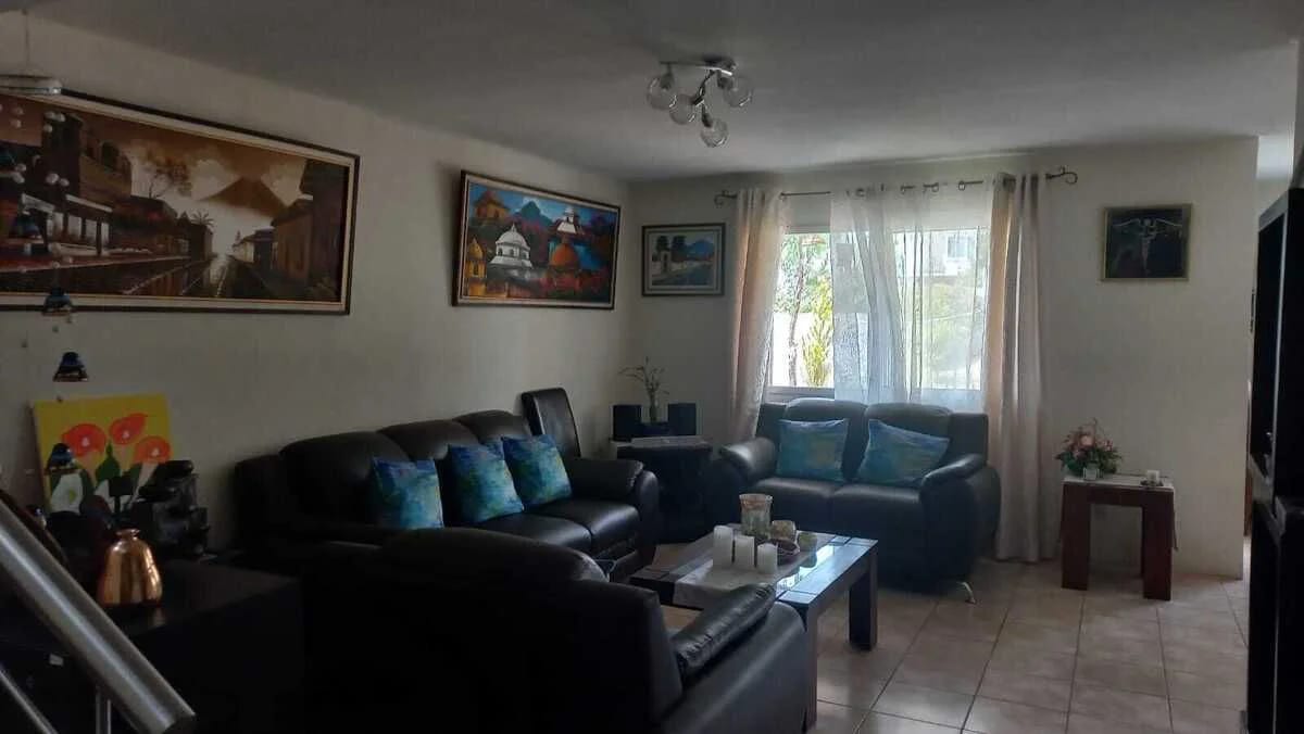 Casa en venta en La Fontana — Casa en Venta en La Fontana III, Carretera a El Salvador, Guatemala, Ciudad — foto 7 de 10