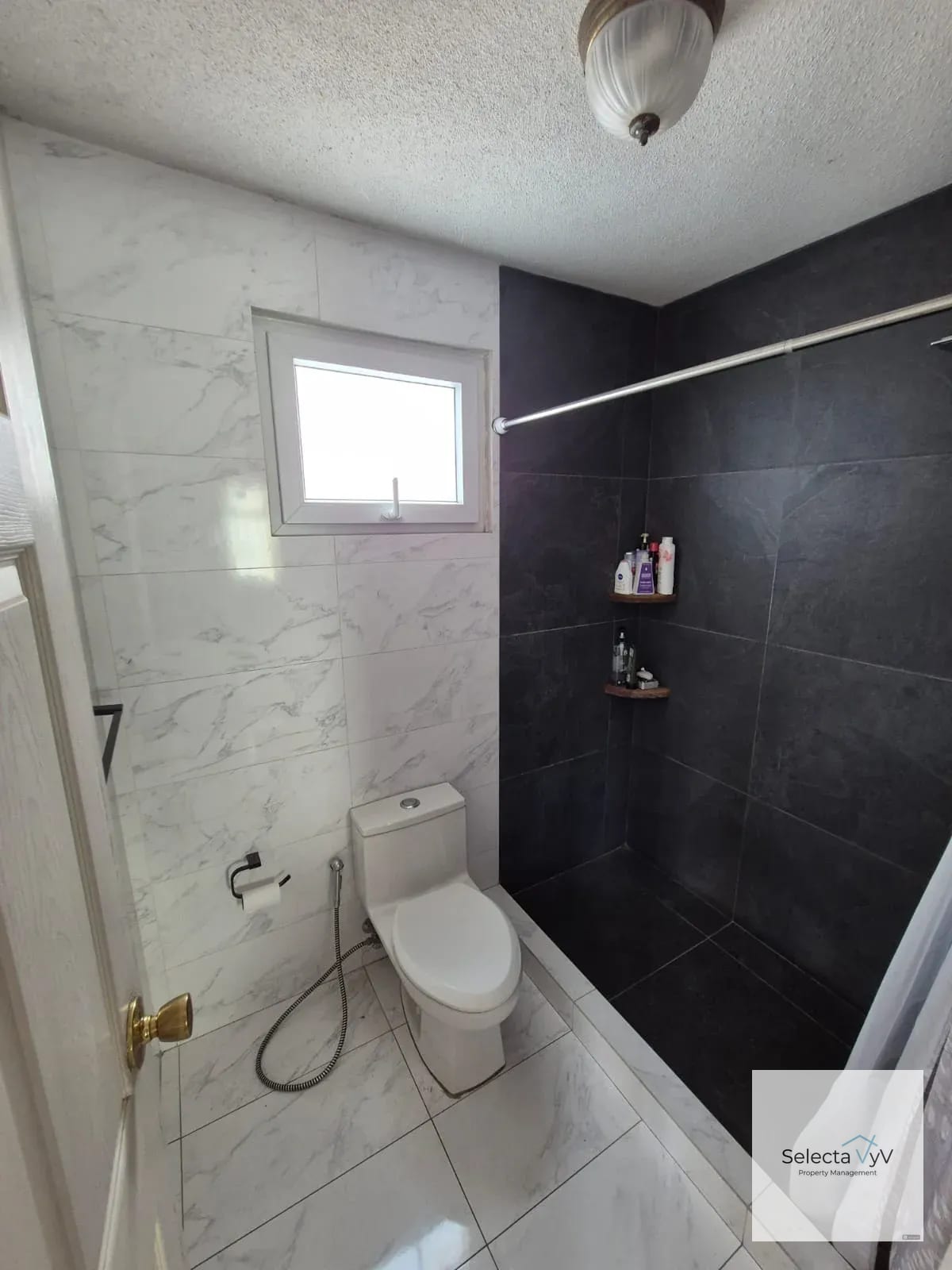 CASA CONDOMINIO MONTEAZUL 2 Z.13 — Casa en Alquiler en Zona 13, Guatemala, Ciudad — foto 11 de 17