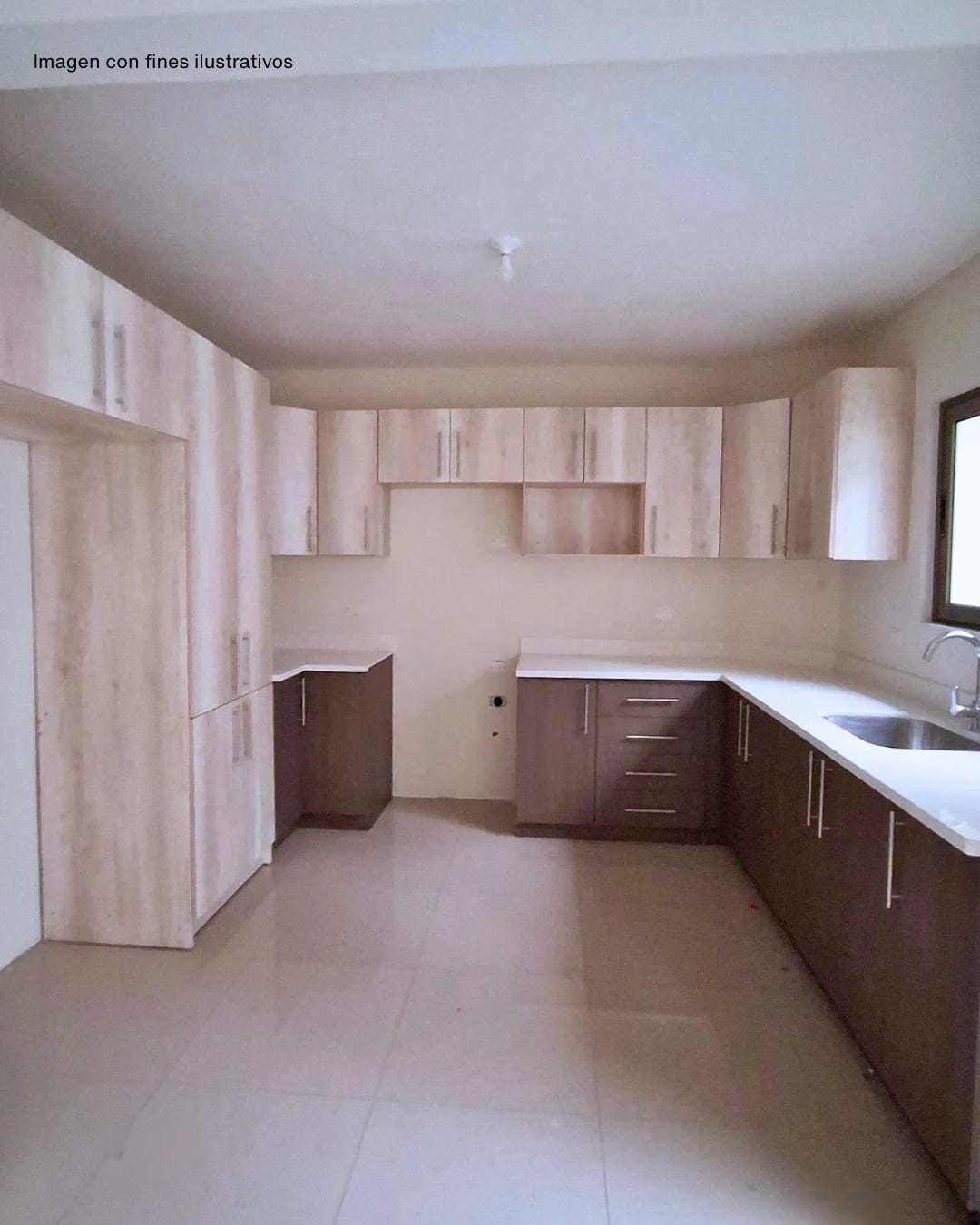 Casa en venta en zona 16, Para entrega inmediata. — Casa en Venta en Hacienda Real, Zona 16, Guatemala, Ciudad — foto 2 de 10