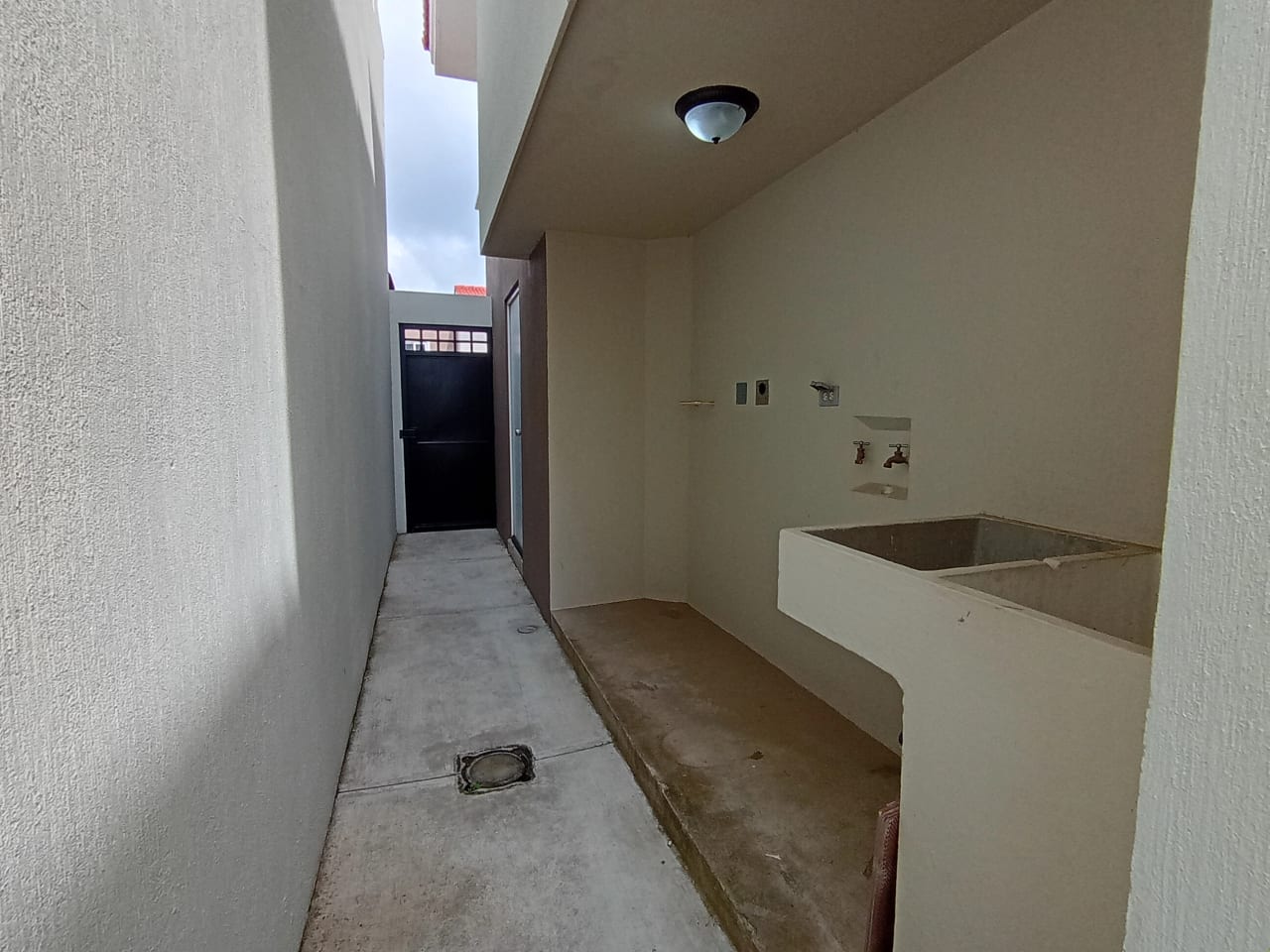 Casa en renta en condominio Alamedas de Santo Domingo, Fraijanes — Casa en Alquiler en Alamedas de Santo Domingo, Carretera a El Salvador, Guatemala, Ciudad — foto 9 de 17