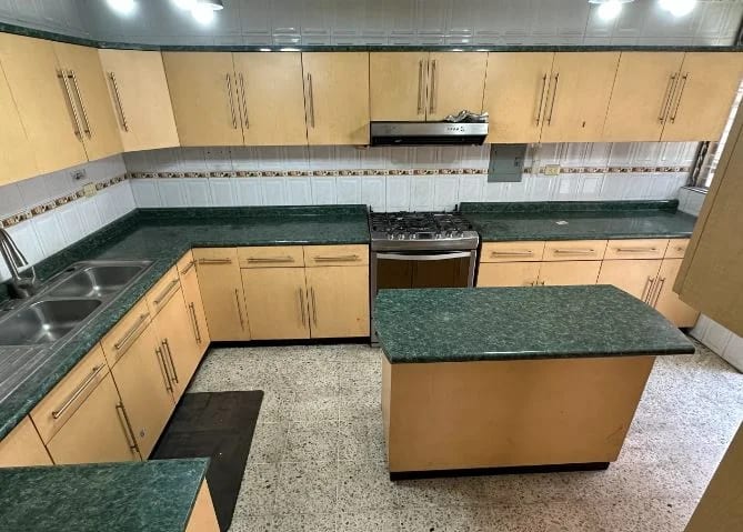 Casa en venta, Residenciales San Jorge, zona 11 — Casa en Venta en San Jorge, Zona 11, Guatemala, Ciudad — foto 3 de 15