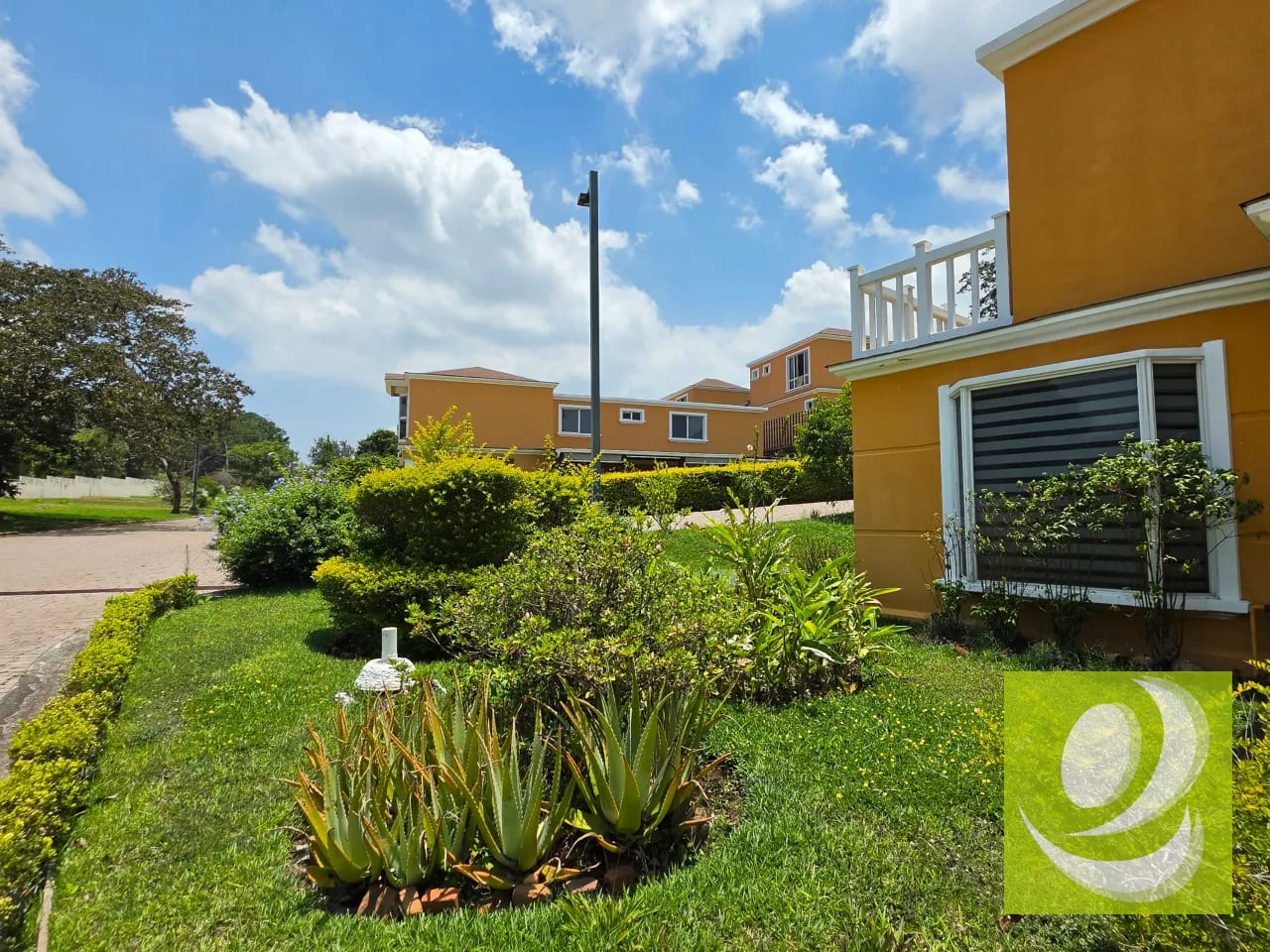VENDO o RENTO CASA EN CAES EN SAN MARTIN DE ALLENDE km 27 CAES — Casa en Venta en Carretera a El Salvador, Guatemala, Ciudad — foto 2 de 11