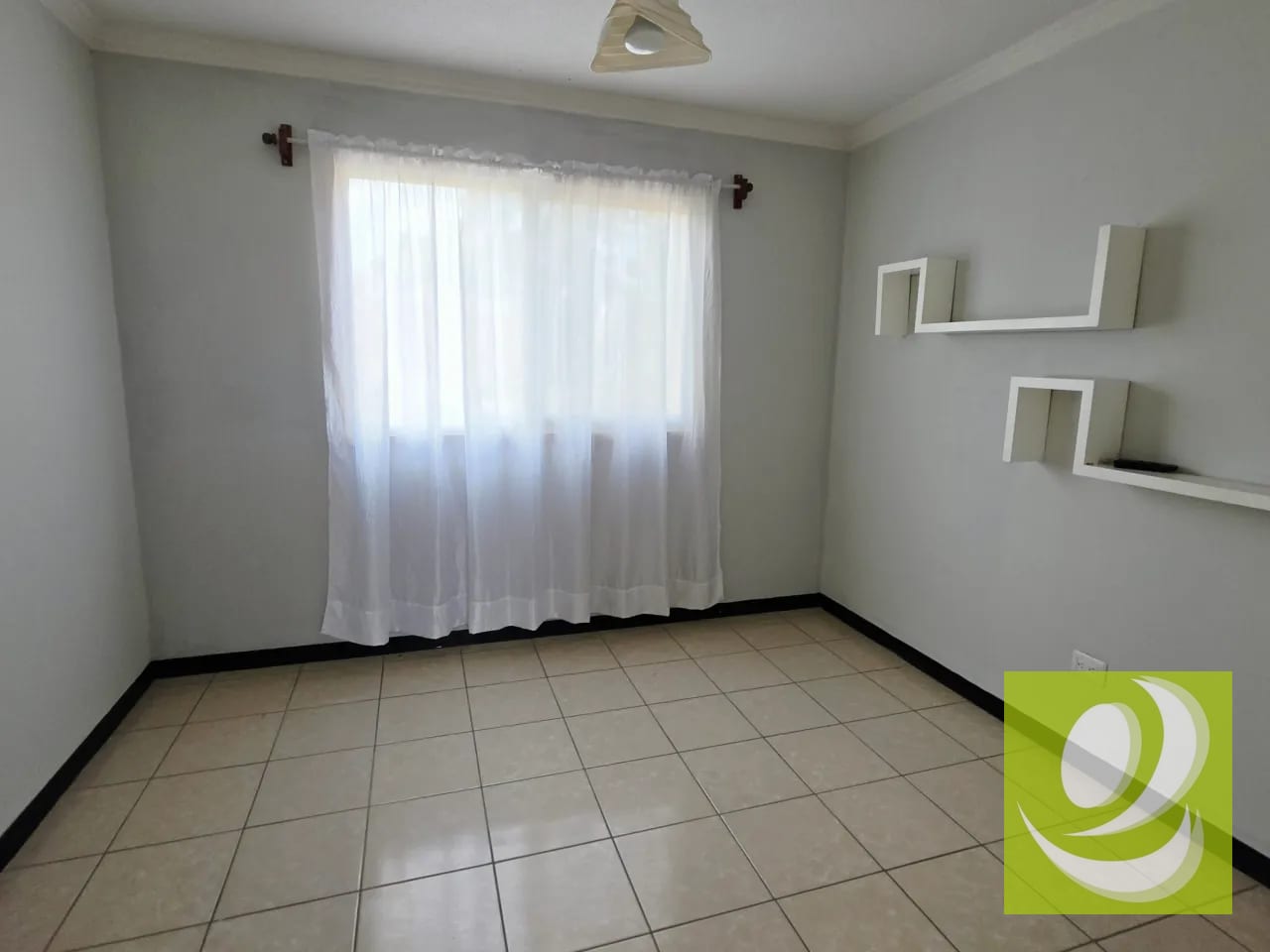 VENDO o RENTO CASA EN CAES EN SAN MARTIN DE ALLENDE km 27 CAES — Casa en Venta en Carretera a El Salvador, Guatemala, Ciudad — foto 8 de 11