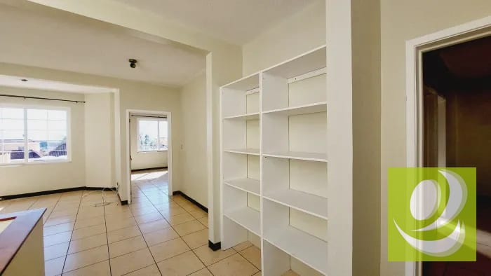 Casa en Venta en Condominio Carretera a Fraijanes. — Casa en Venta en Entreverdes, Carretera a El Salvador, Guatemala, Ciudad — foto 2 de 14