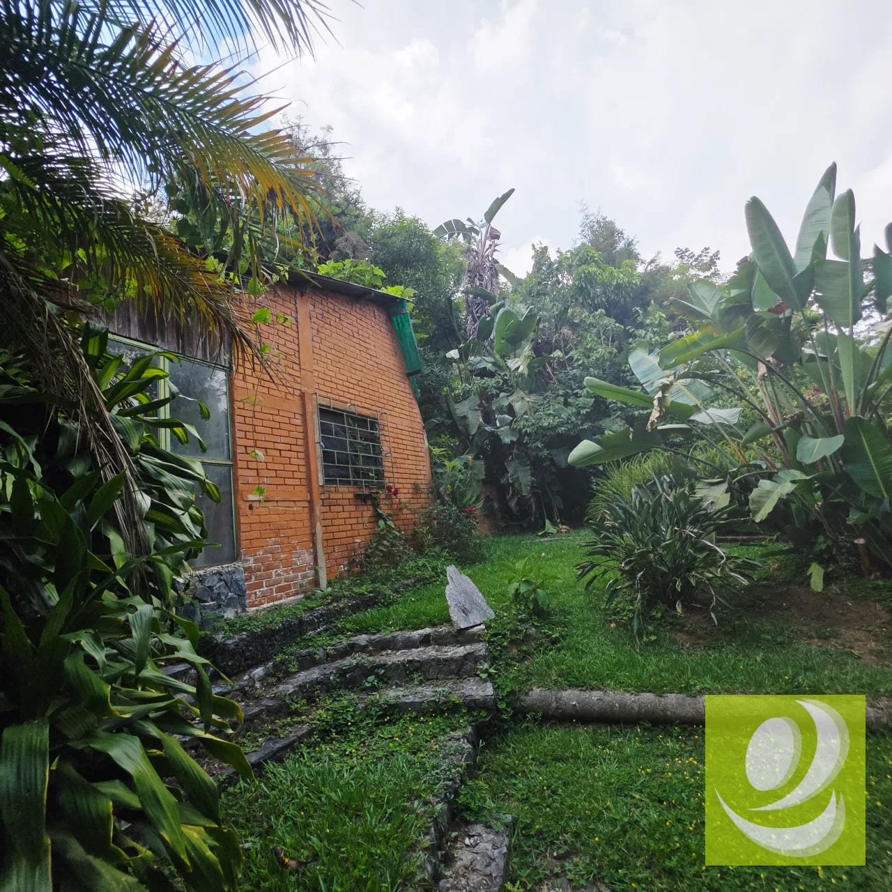 Venta Casa Invierte en una joya campestre con potencial comercial — Casa en Venta en Santa Elena Barillas, Guatemala, Ciudad — foto 4 de 7