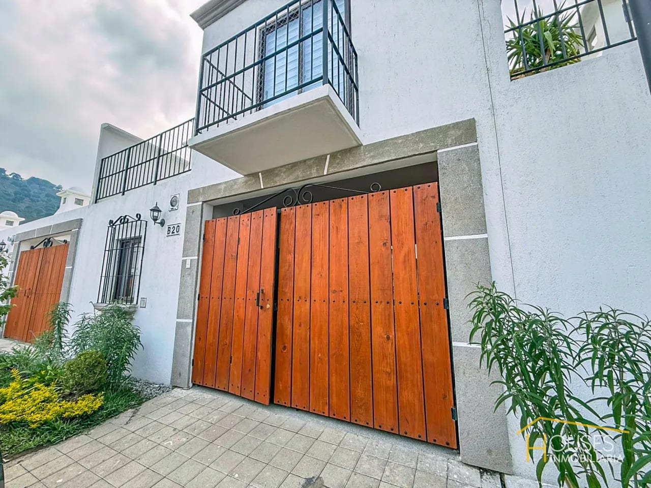 Rento Casa en Paseo San Lorenzo, San Lorenzo el Cubo — Casa en Alquiler en Ciudad Vieja, Sacatepéquez — foto 1 de 15