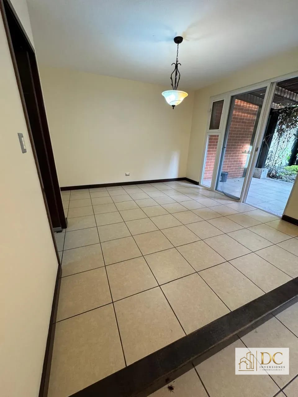 đ CASA EN RENTA â 3 HAB + JARDĂN | ENSENADA DE SAN ISIDRO | ZONA 16 â Casa en Alquiler en Ensenada de San Isidro, Zona 16, Guatemala, Ciudad â foto 8 de 16