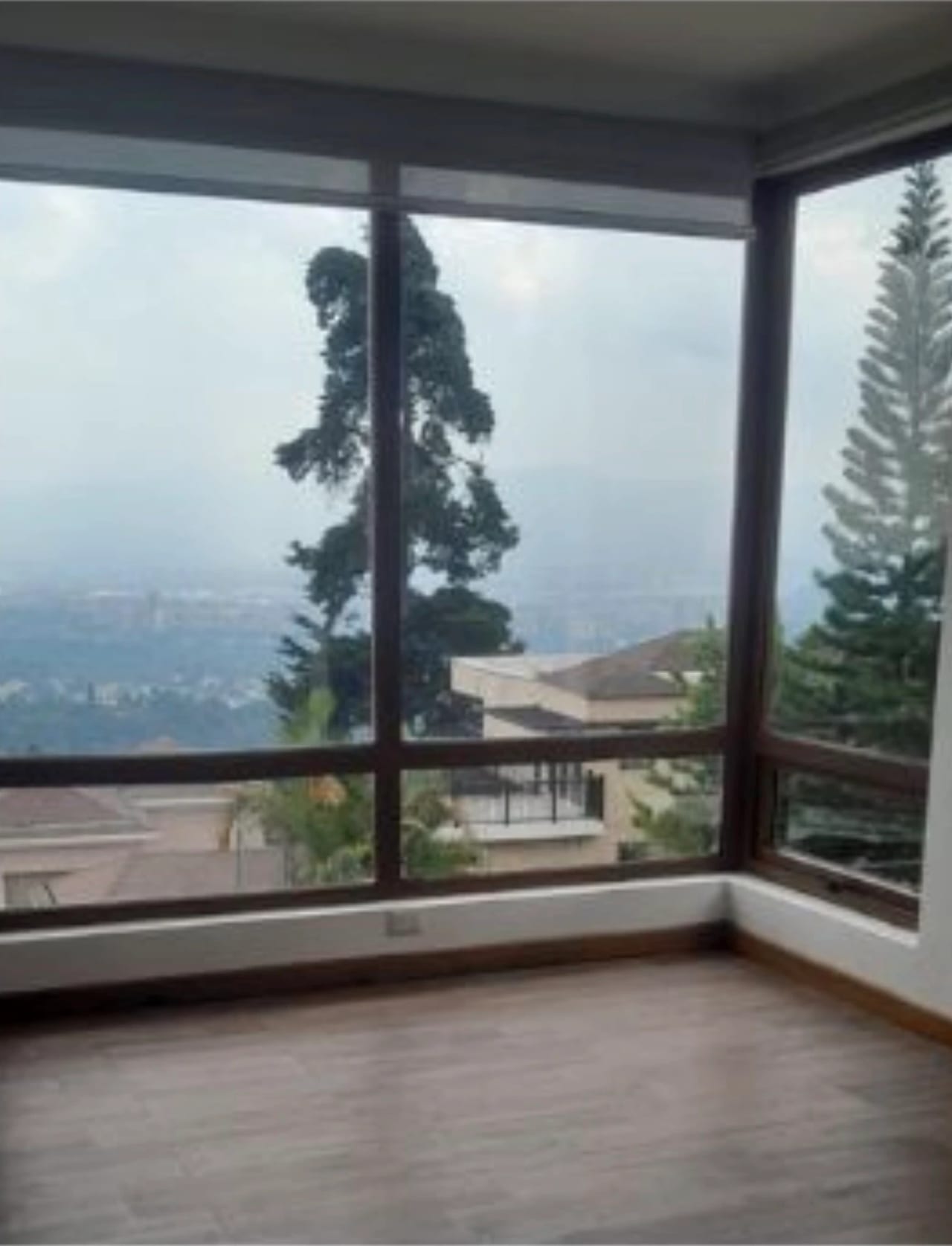 Rento casa en Carretera a El Salvador KM. 12 CONDOMINIO EXCLUSIVO — Casa en Alquiler en Alto Valle, Carretera a El Salvador, Guatemala, Ciudad — foto 7 de 10