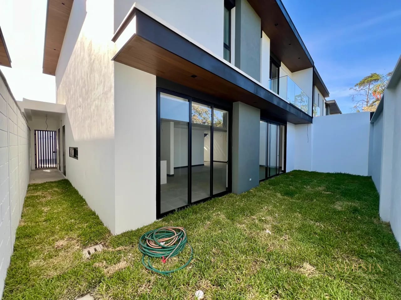 Casa para estrenar en venta en zona 10 - Molie — Casa en Venta en Zona 10, Guatemala, Ciudad — foto 6 de 15