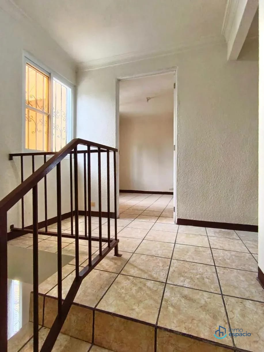 Casa en venta en Colinas de Monte María Sur, Zona 7 Villa Nueva — Casa en Venta en Villa Nueva, Guatemala, Ciudad — foto 5 de 17